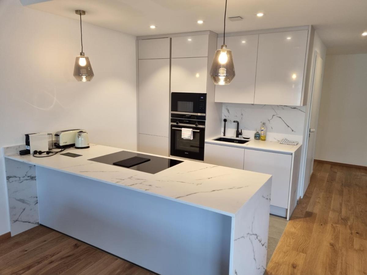 Appartement Chic City Center 3 Beds Flat & Balcony & Parking à Luxembourg Extérieur photo